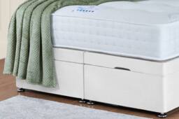 UK Bed Furniture Victoria End Lift Divan Ottoman Bed with 54 Inch Headboard in White - Size: Small Double - thumbnail 4