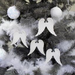 Melody Maison Set Of 4 White Glitter Angel Wings - 12cm - thumbnail 1