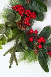 Homescapes Artificial Winter Woodland & Eucalyptus Wreath in Green - thumbnail 2