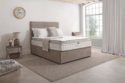 Hargreave & Flynn The Kingsway 3000 Pillowtop Mattress. Luxurious Comfort & Exceptional Support in White - Size: King - thumbnail 1