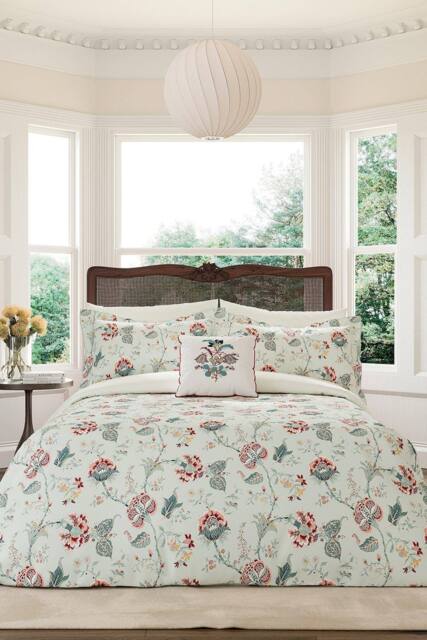 V & A 'Palampore Trail' Cotton Percale Duvet Cover Set in Duck Egg Blue - Size: Super King - image 1