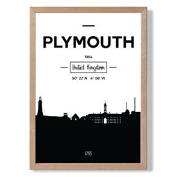 ARTZE Plymouth Black & White City Skyline Framed Print SIZE: A4 with Oak Frame