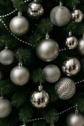 Neo Set of 36 Christmas Tree Ornaments Baubles Set in Silver - thumbnail 1