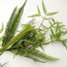 Leaf 180cm Artificial Hanging Trailing Fern Garland Plant in Green - thumbnail 2
