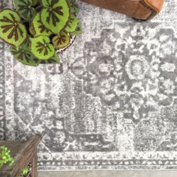 Kukoon Grey Traditional Medallion Bordered Living Area Rug in Mid Grey - Size: 80 cm x 150 cm - thumbnail 2