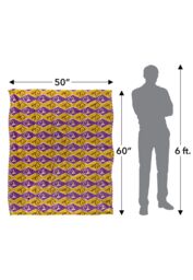 JQ Licensing Jl-Jp Zip Fishing Pattern Orange & Purple Silky Touch Super Soft Throw Blanket 152 X 127 cm in White - thumbnail 5