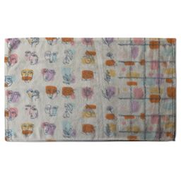 Benjamin Tate Design Leaves & Flowers, Abstract shapes Designer Bath Towel in Yellow - thumbnail 1