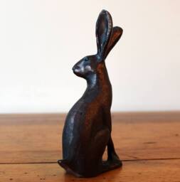 Inspirational Gifting Miniature Sitting Hare Garden Sculpture Cast Aluminium Ornament in Bronze - thumbnail 5