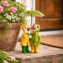 Marco Paul Duck with Umbrella Outdoor Garden Ornaments - thumbnail 6