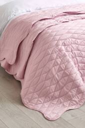 Catherine Lansfield 'Scallop Waves' Quilted Bedspread in Pink - thumbnail 1
