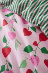 Bedlam 'Fun Strawberries' Easy Care Duvet Cover Set in Pink - Size: Single - thumbnail 6