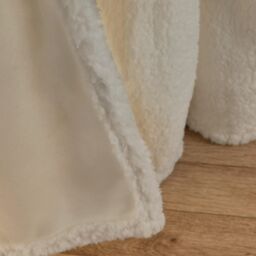 OHS Teddy Fleece Eyelet Curtains Thermal Pair Ready Made Soft Thick Fabric Ring Top in Cream - Size: 168 cm width x 229 cm drop - thumbnail 6