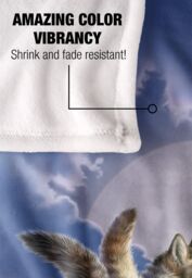 JQ Licensing Jlo Wolf Pack Moon Silky Touch Super Soft Throw Blanket 152 X 127 cm in White - thumbnail 4