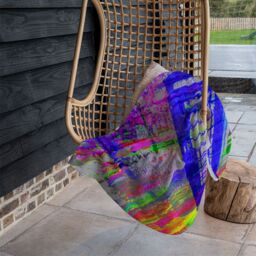 Benjamin Tate Design London Post Box Blanket in Natural - Size: 120 cm x 150 cm - thumbnail 4