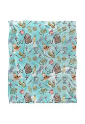 Warner Brothers Harry Potter Water Color Pattern Blanket 152 x 127 cm in White - thumbnail 1