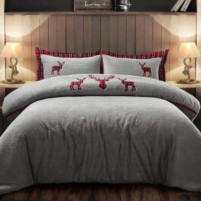 Velosso Standing Stag Teddy Warm & Cosy Duvet Cover & Pillowcase in Silver - Size: King - image 1