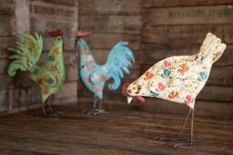 Inspirational Gifting Cream Hen Metal Sculpture Garden Ornament with flower detail - thumbnail 6