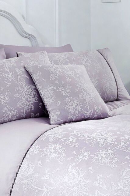 Dreams & Drapes 'Jasmine' Floral Jacquard Filled Cushion in Lavender - Size: 43 cm x 43 cm - image 1