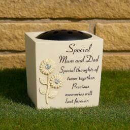 David Fischhoff Memorial Grave Sunflower Rose Bowl - Special Mum & Dad in Cream - thumbnail 3