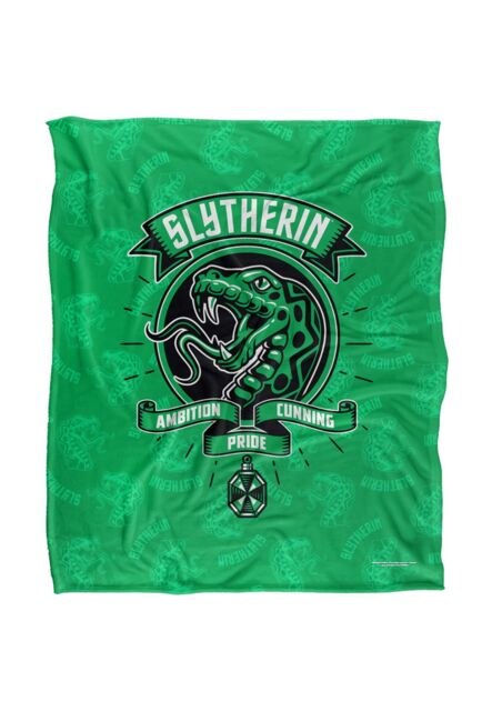 Warner Brothers Harry Potter Slytherin Varsity Badge Blanket 152 x 127 cm in White - image 1