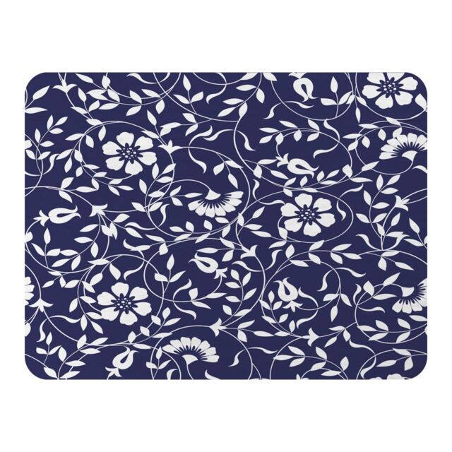 Benjamin Tate Design White Flowers On Navy Blanket in Natural - Size: 120 cm x 150 cm - image 1
