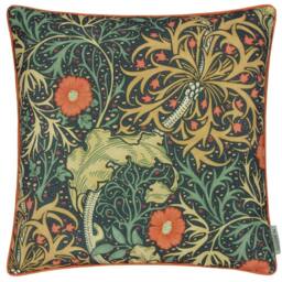 Morris & Co Seaweed Printed Piped Outdoor Cushion in Indigo - Size: 50 cm x 50 cm - thumbnail 2