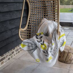 Benjamin Tate Design Selection Of Leaves Blanket in Natural - Size: 120 cm x 150 cm - thumbnail 4