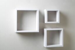 Orsina Set of 3 White MDF Wall Cubes, Floating Storage Shelves with PVC Coating, Ideal for Displaying Ornaments - thumbnail 3