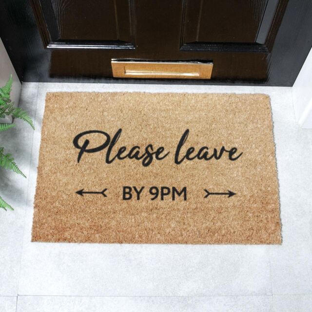 Artsy Mats Please leave by 9pm Doormat (60 x 40cm) in Brown - Size: 40 cm x 60 cm - image 1