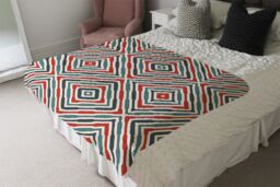Benjamin Tate Design Repeated Squares & Rhombuses Blanket in Natural - Size: 120 cm x 150 cm - thumbnail 3