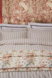 Sanderson 'Lakeland Paradis' Cotton Throw in Cream - Size: 150 cm x 200 cm - thumbnail 3