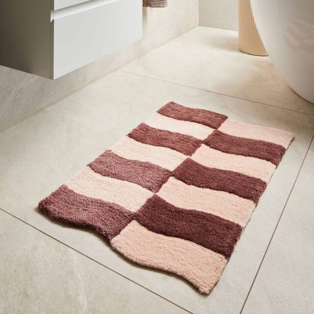Wyld and Coco Cotton Bath Mat 60 x 90 cm Beige Brown Geometric Plush - Size: 1600mm x 900mm - image 1