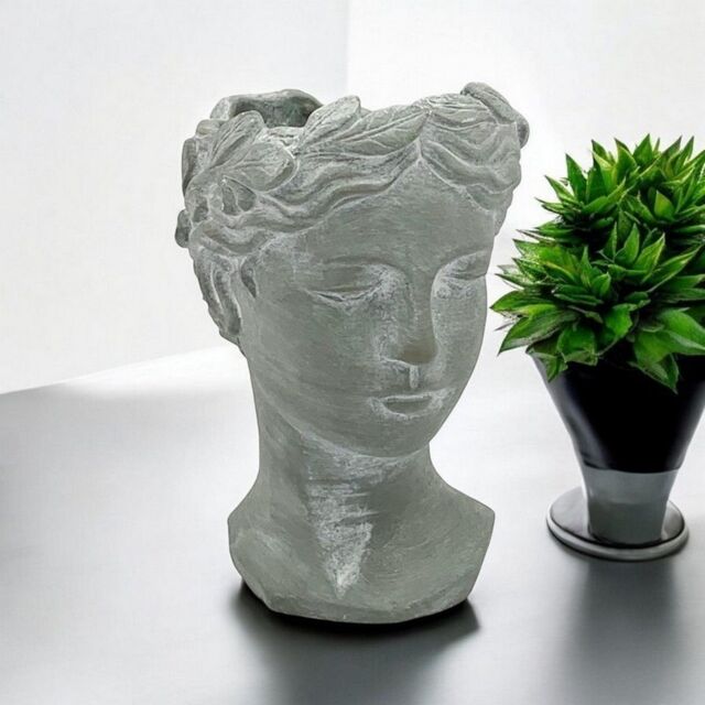 Minster Outdoor Bust Pot Ornament - L21 x W24 x H35 cm - Grey Cement - Size: 1 Pack - image 1