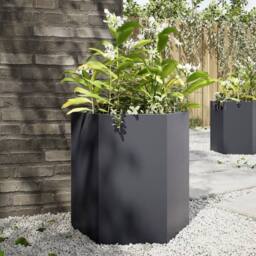 Berkfield Home Durable Garden Planter Anthracite Hexagon 46x40x45 cm Steel in Charcoal - Size: 46 x 40 x 45 cm - thumbnail 2