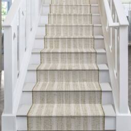 runrug Stair Runner Carpet - Reversible & Durable, 2mm - 'Mojito' in Green - Size: 70 cm x 480 cm - thumbnail 2