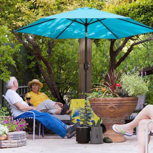 OUTSUNNY 2.6M Garden Parasol Umbrella with Aluminium Pole, Tilt, Crank in Blue - Size: 260 cm x 100 cm