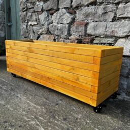 Buttercup Farm Norfolk Planter (Choice of Paint Colours) - L60 x W30 x H30 cm - thumbnail 3