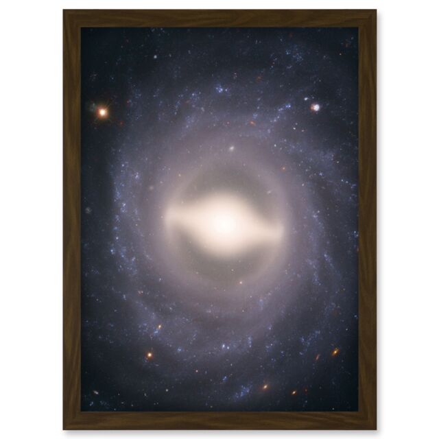 Artery8 Hubble Space Telescope Image NGC 1015 Supernova Barred Spiral Galaxy w/ Symmetrical Arms A Black Hole & Star Forming Region Bright Central - image 1