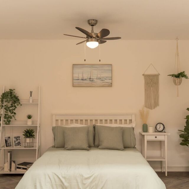 "ValueLights Typhoon 30"" 6 Blade Chrome & Black Ceiling Light Fan in Silver" - image 1