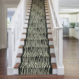 runrug Stair Runner Carpet for Staircases - Soft & Comfy, 9mm - 'Savannah' in Black - Size: 60 cm x 660 cm - thumbnail 2
