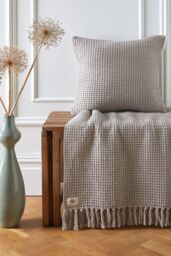 Appletree 'Bruges' Filled Cushion With Geo Waffle Texture in Natural - Size: 43 cm x 43 cm - thumbnail 4
