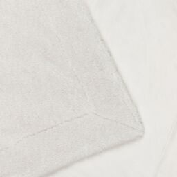 Yard Olann Faux Shearling Throw in Ecru - Size: 130 cm x 180 cm - thumbnail 7