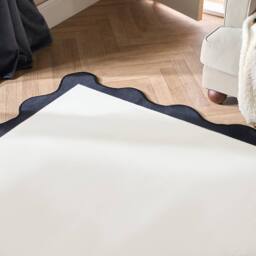 OHS Scallop Edge Rug Soft Non Slip Floor Carpet Area Mat in Cream - Size: 120 cm x 170 cm - thumbnail 2