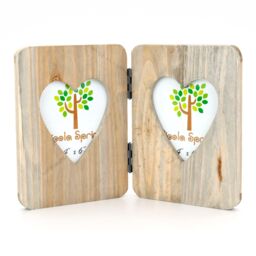 "Nicola Spring Rustic Hearts Folding 2 Photo Frames - 4 x 6"" - Pack of 5 in Natural" - thumbnail 4