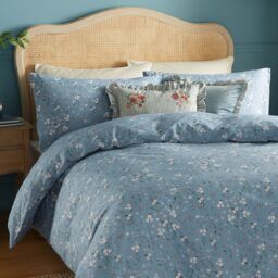 Wylder Bronte Floral 100% Cotton Duvet Cover Set in Light Blue - Size: King - thumbnail 3
