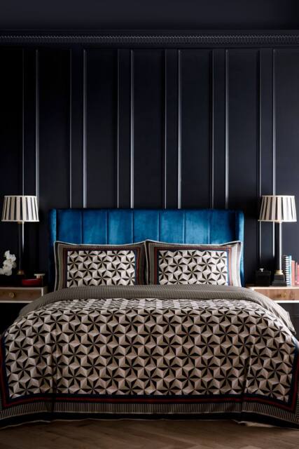 Laurence Llewelyn-Bowen 'Hero' 100% Cotton Duvet Cover Set - Size: Double - image 1