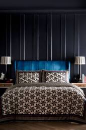 Laurence Llewelyn-Bowen 'Hero' 100% Cotton Duvet Cover Set - Size: Double - thumbnail 1