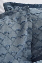 Nalu Nicole Scherzinger 'Kona' Cotton Oxford Pillowcase in Blue - thumbnail 2