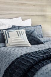 Nalu Nicole Scherzinger 'Kona' Cotton Oxford Pillowcase in Blue - thumbnail 3