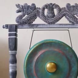 KDMD Small Bali Gong with Stand - 25cm Greenwash, Handmade, Healing Sound in Green - thumbnail 3